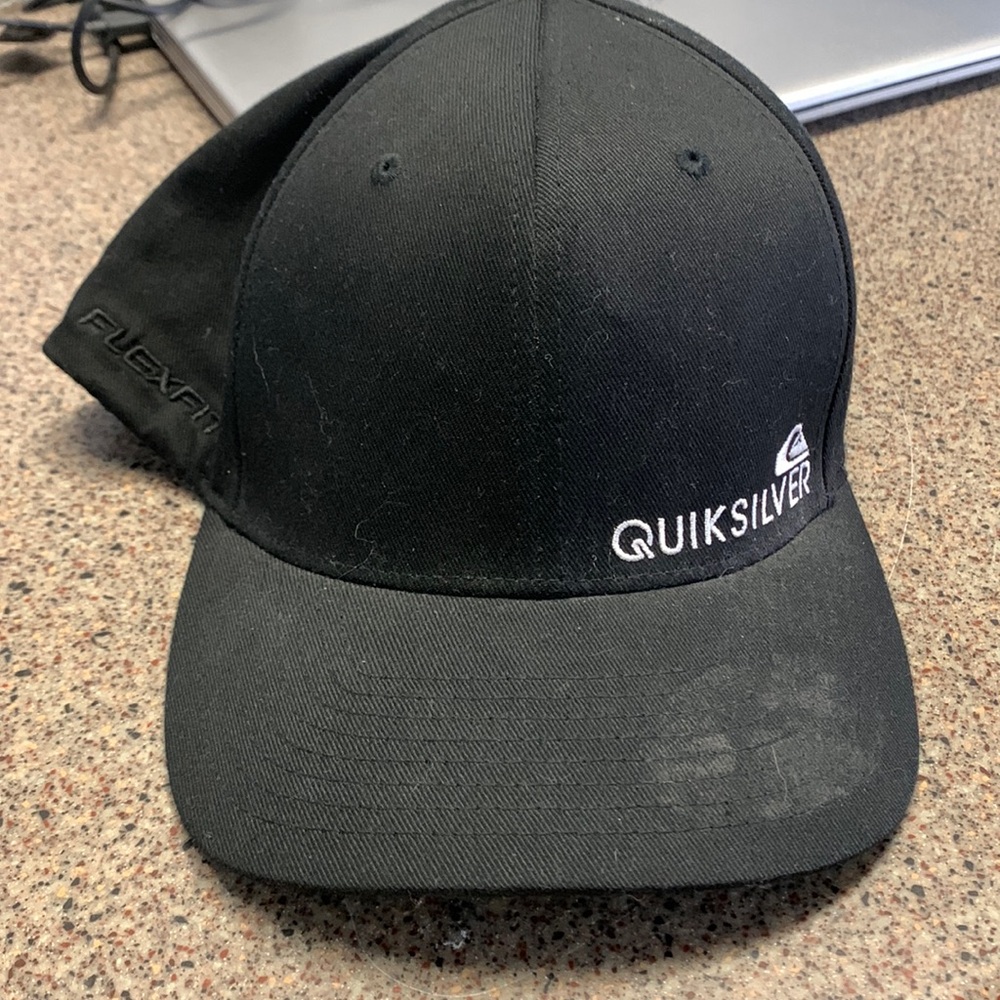 Me s quick silver hat